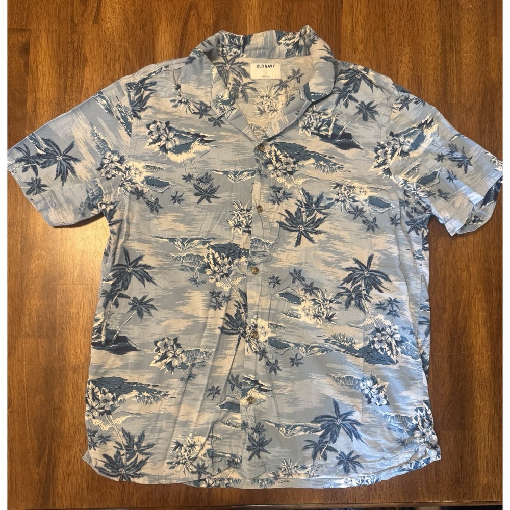 Old Navy Men's L Blue Tropical Hawaiian Floral Button-Up Short Sleeve Shirt